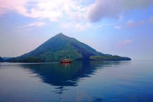 Tempat terindah di Indonesia Banda Neira