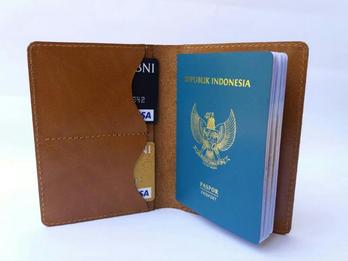 Dompet paspor