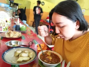 warung soto tauto Pekalongan