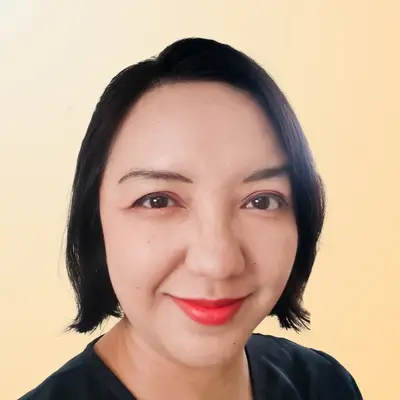 Vicky Laurentina SEO Specialist in Surabaya